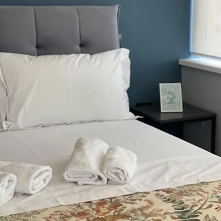 Voyage Penthouse 公寓 地拉那